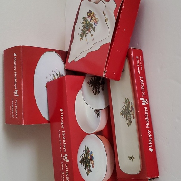 Fritz And Floyd Snowman and Christmas Tree Salt and Pepper - Picture 7 of 8